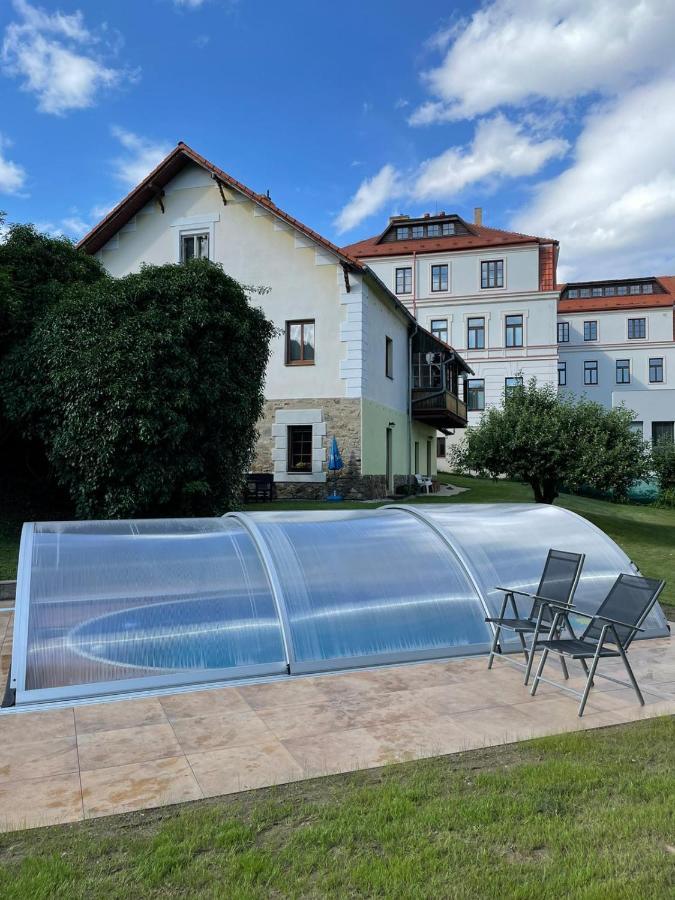 Apartman V Zahradni Prachatice Luaran gambar